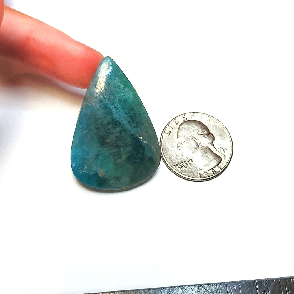 Apatite tear drop cabochon - Jewelry crystal lot #011